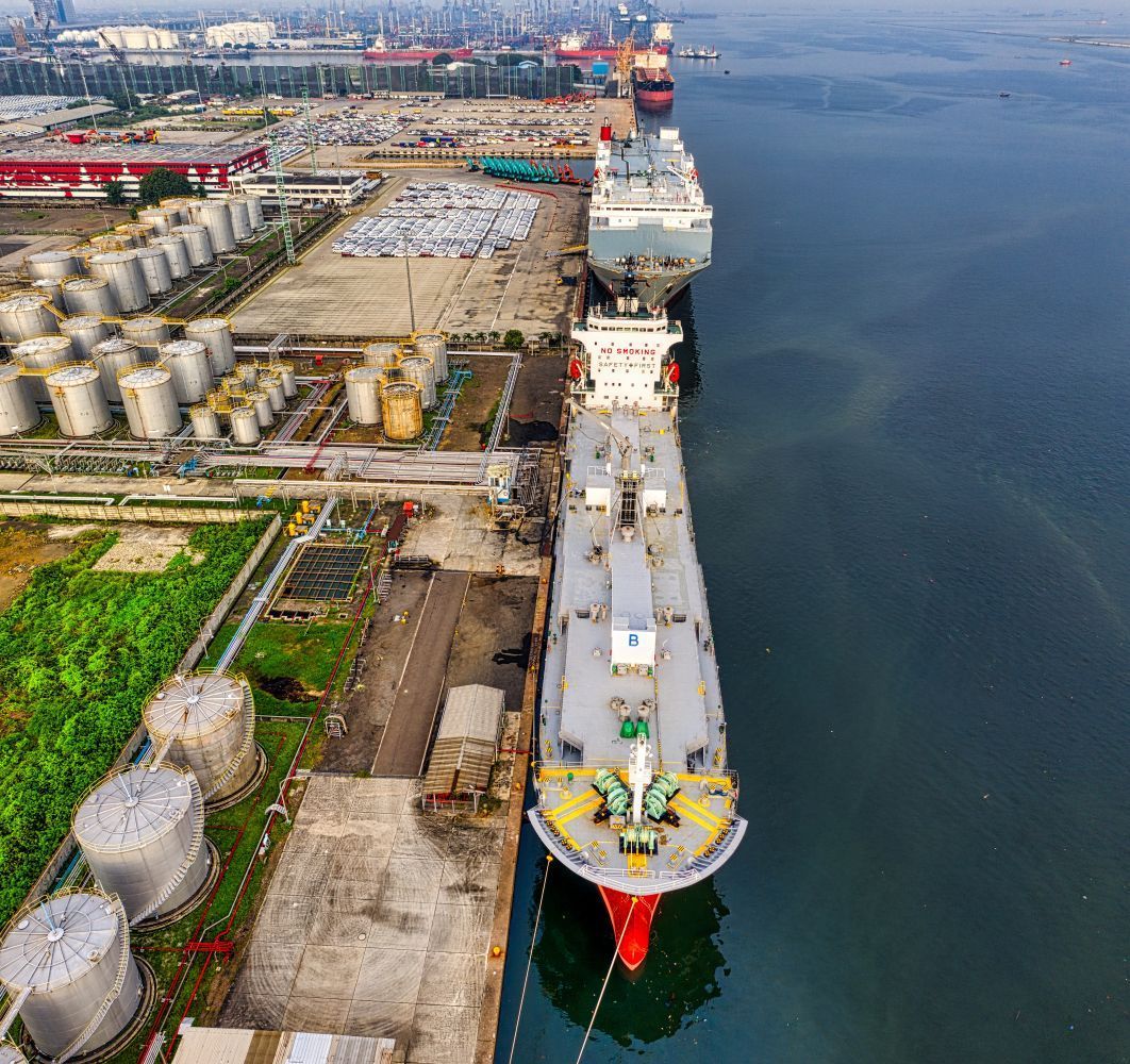 LNG: an economic and environmental opportunity